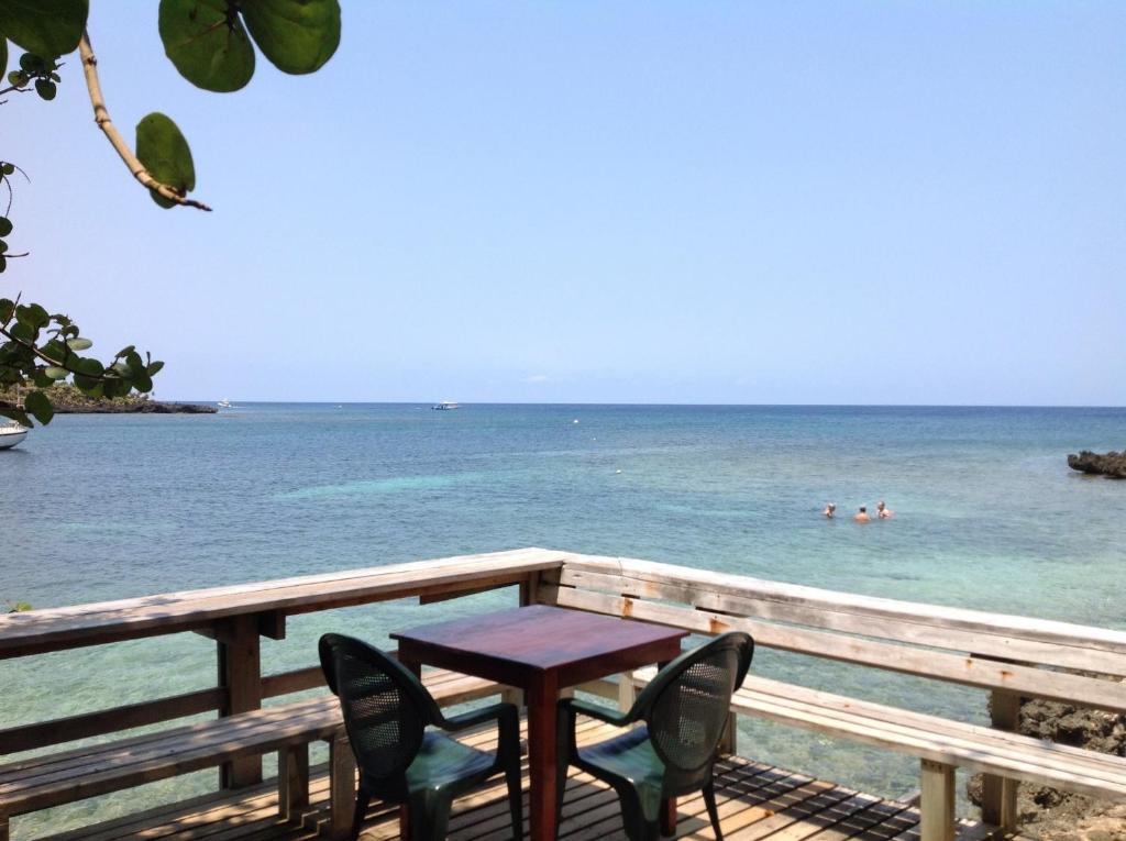 Half Moon Resort (Adults Only) West End Exterior photo